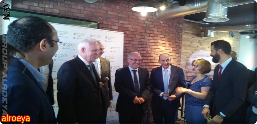  الرئيس المدير العام لمجموعة &quot;فيفو إنرجي- Vivo Energy &quot; ، كريستيان شمّاسChrisitan Chammas، المدير العام لشركة &quot;فيفو إنيرجي تونس&quot;، محمد الشّعبوني، ووالي بن عروس، عبداللطيف الميساوي
