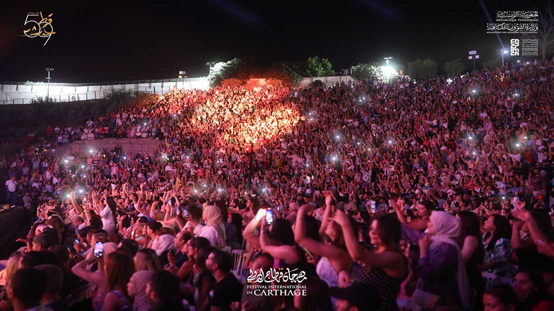 Nassif Zeytoun illumine le ciel de Carthage lors d’une soirée exceptionnelle